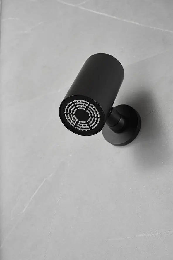 UniMatch Beam hoofddouche rond 1 stand met muurbevestiging mat zwart