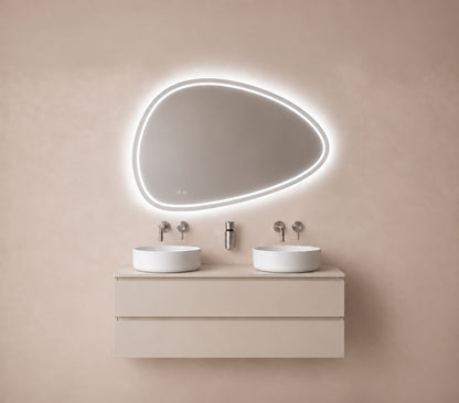 Wiesbaden lumora spiegel organisch met LED, dimbaar en spiegelverwarming 140 x 93 cm